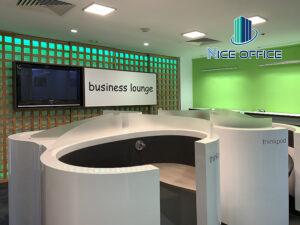 Khu vực business lounge tại văn phòng trọn gói Mê Linh Point - Regus