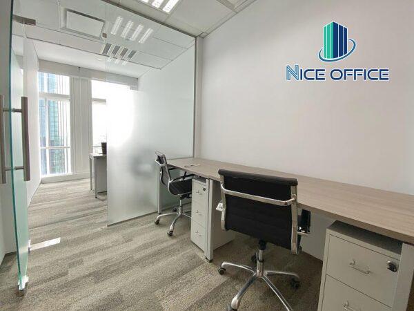 Phòng làm việc 3 chỗ có phòng riêng cho cấp quản lý tại Ceo Suite - Vietcombank Tower