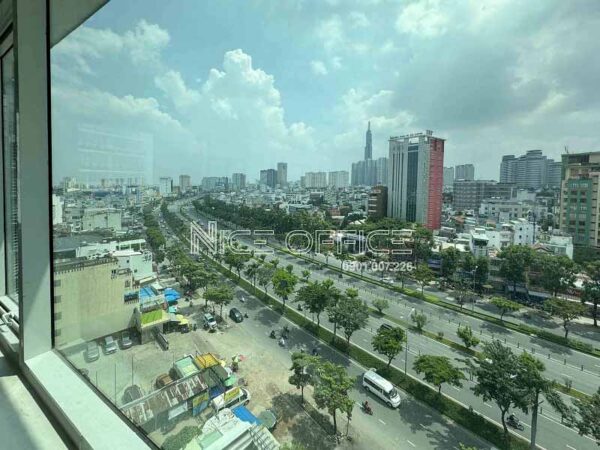 View đường Điện Biên Phủ nhìn từ tầng 9 tòa nhà Dreamplex 195 Building