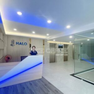 Lễ tân tại tòa nhà Halo Building Đinh Bộ Lĩnh