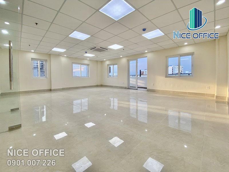 Văn phòng trống cho thuê tại tầng 5 tòa nhà LuxHome Building quận Bình Thạnh
