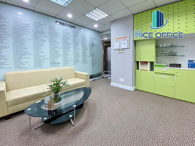 Khu vực pantry tại G Office - The Address trên đường Nguyễn Đình Chiểu, một trong những văn phòng trọn gói quận 1 giá rẻ đáng thuê nhất hiện nay