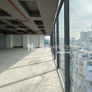 Sàn văn phòng view mặt kính tại tòa nhà Zeta Building Nguyễn Hữu Cầu