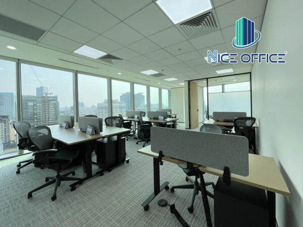 Văn phòng trọn gói tại TEC The Nexus được trang bị đầy đủ bàn ghế cao cấp