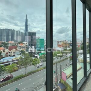 View thông thoáng tại mỗi tầng tòa nhà XL Building Trần Não